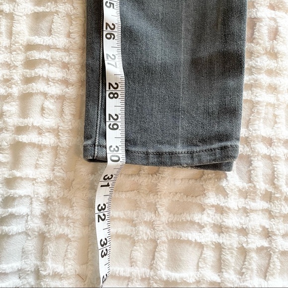 Calvin Klein Jeans: Gray, distressed, skinny - Picture 5 of 7